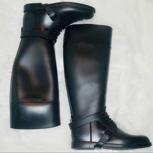 Givenchy knee High Boots